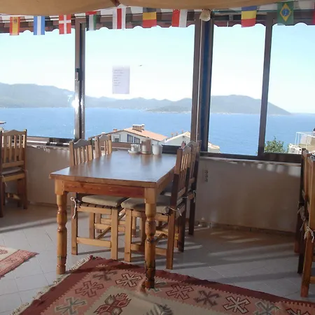 Ostello Ates Kaş